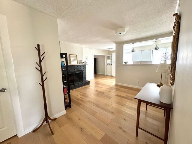 2902 S Myra Ridge Drive, Urbana, IL 61802