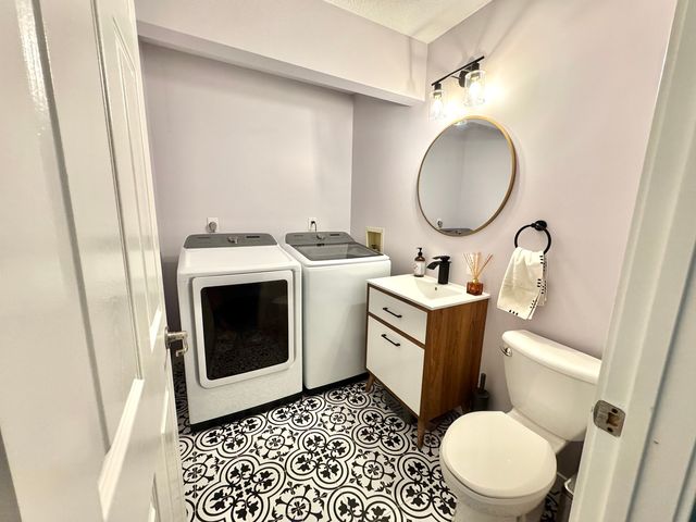 2902 S Myra Ridge Drive, Urbana, IL 61802