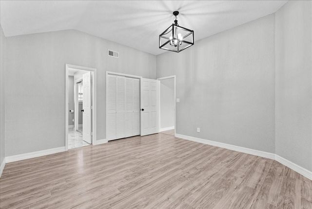 12606 Ponderosa Drive, Dickinson, TX 77539