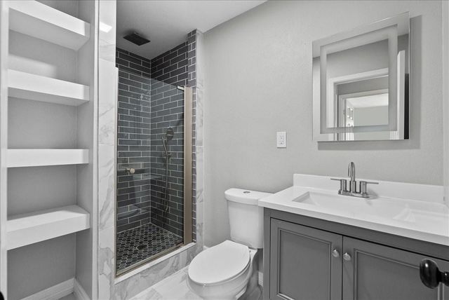 12606 Ponderosa Drive, Dickinson, TX 77539