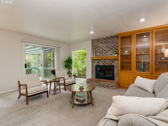 320 Nw 163RD Pl, Beaverton, OR 97006