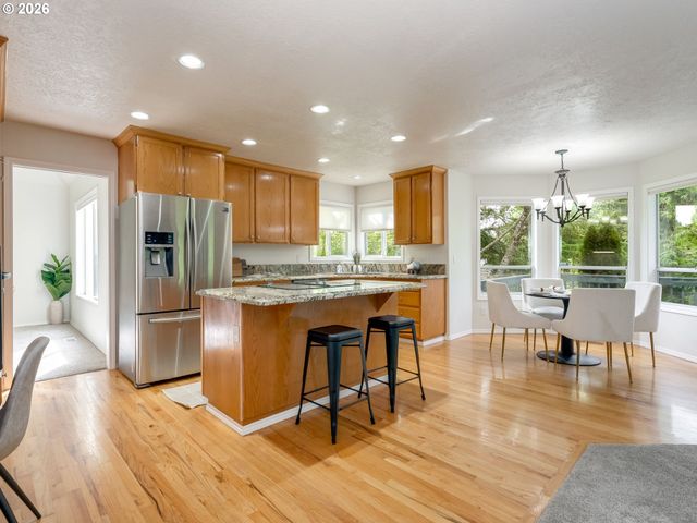 320 Nw 163RD Pl, Beaverton, OR 97006