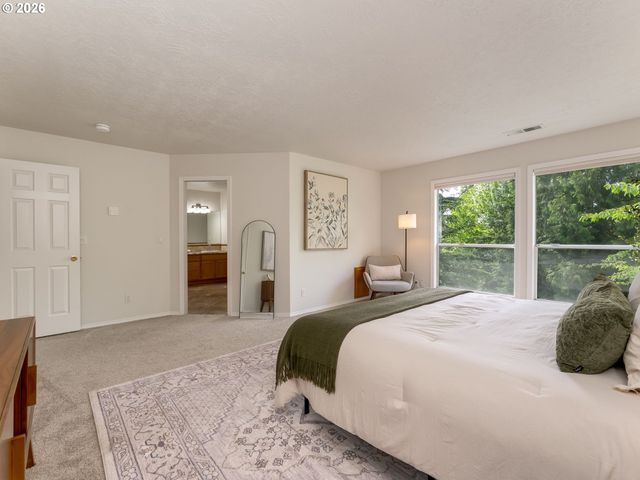 320 Nw 163RD Pl, Beaverton, OR 97006