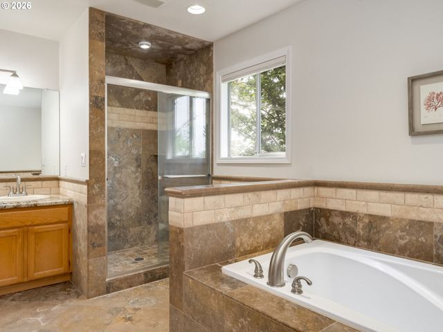 320 Nw 163RD Pl, Beaverton, OR 97006
