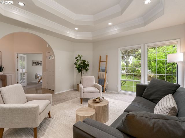 320 Nw 163RD Pl, Beaverton, OR 97006