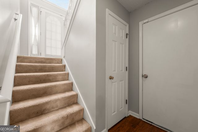 27 Waters Edge Way, Fayetteville, GA 30215