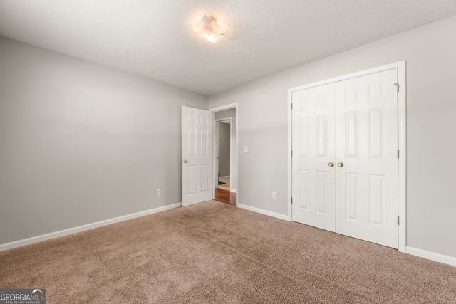 27 Waters Edge Way, Fayetteville, GA 30215