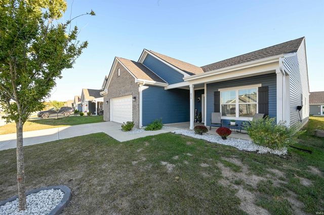 835 LANDO CREEK Drive, Kokomo, IN 46902