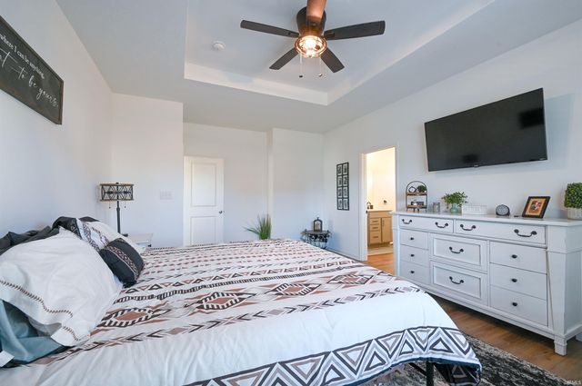 835 LANDO CREEK Drive, Kokomo, IN 46902