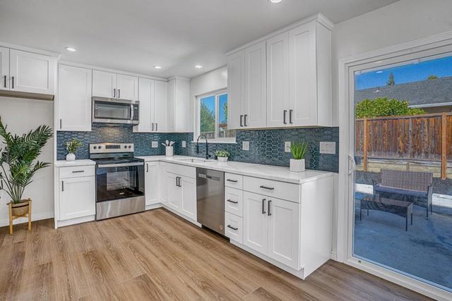 2710 Kelly Street, Livermore, CA 94551
