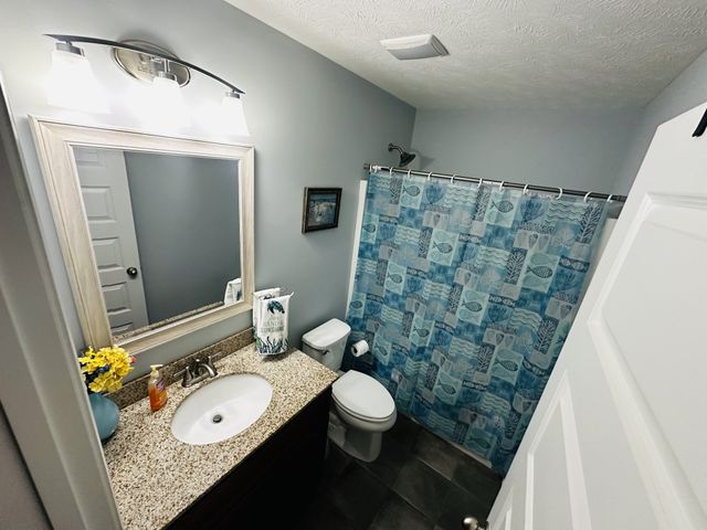 106 Doak St, Shelbyville, TN 37160