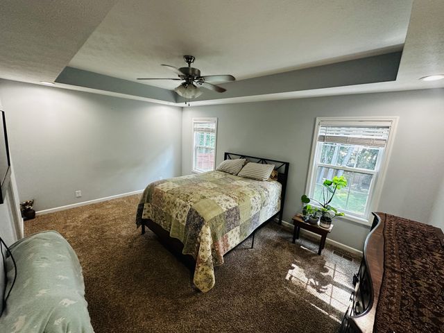106 Doak St, Shelbyville, TN 37160