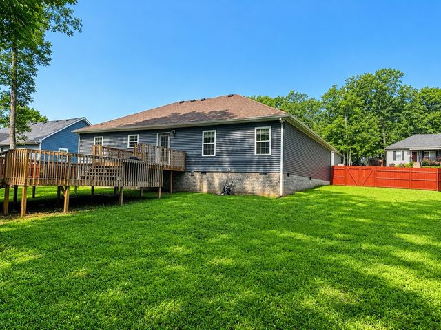 106 Doak St, Shelbyville, TN 37160