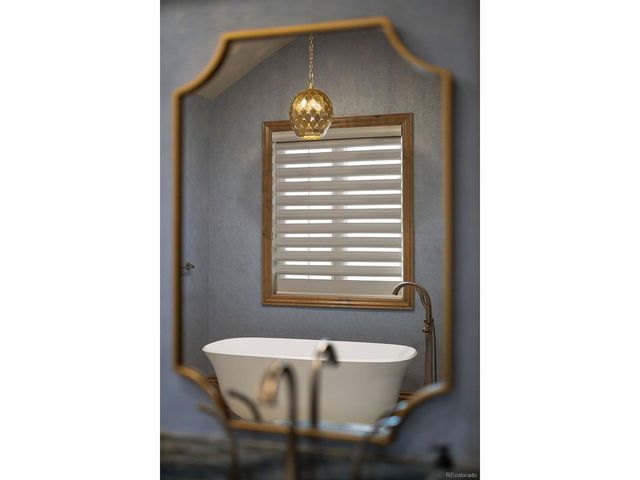 5959 S Humboldt Ct, Centennial, CO 80121