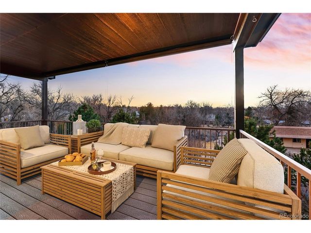 5959 S Humboldt Ct, Centennial, CO 80121