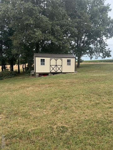 6130 County Road 651, Dexter, MO 63841