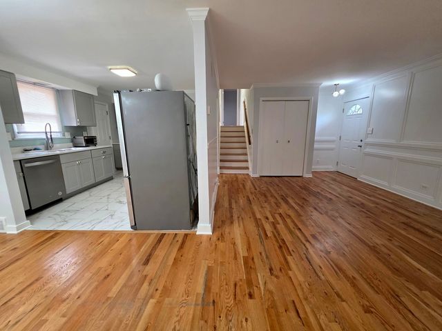 14820 Cottage Grove Avenue, Dolton, IL 60419