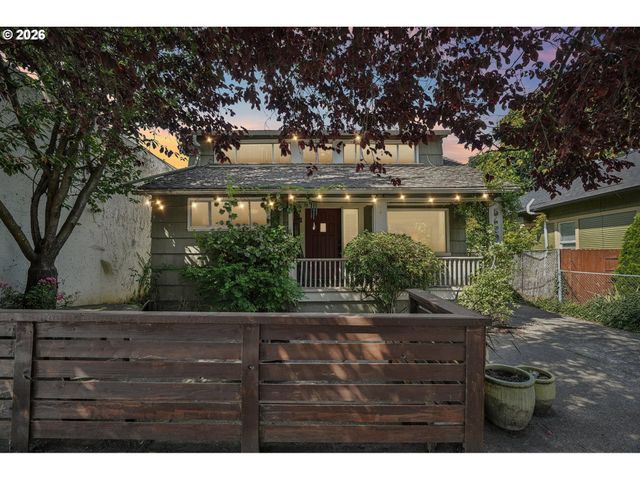 5629 Se CENTER St, Portland, OR 97206