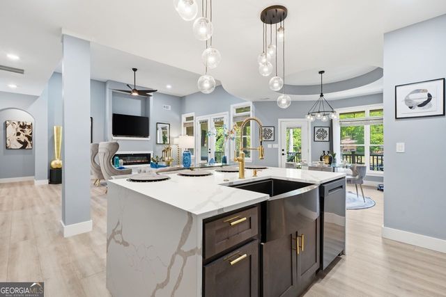2021 Lakeview Parkway, Villa Rica, GA 30180
