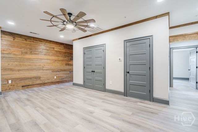 34 Depot St 21, Hartwell, GA 30643