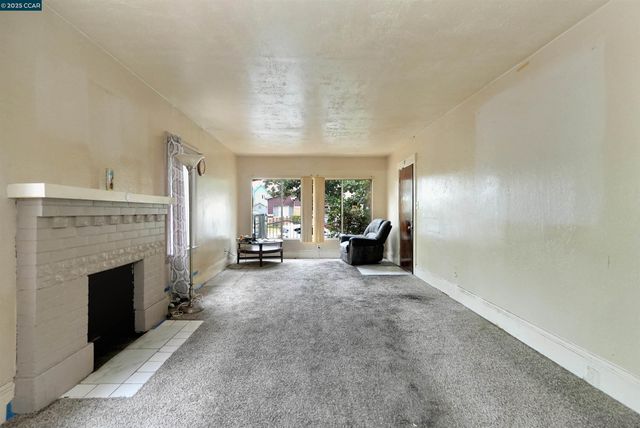 1433 87th Ave, Oakland, CA 94621