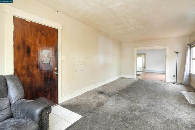 1433 87th Ave, Oakland, CA 94621