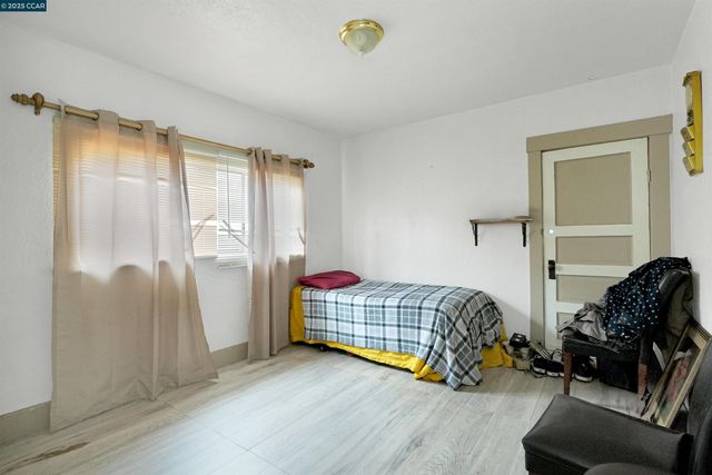 1433 87th Ave, Oakland, CA 94621