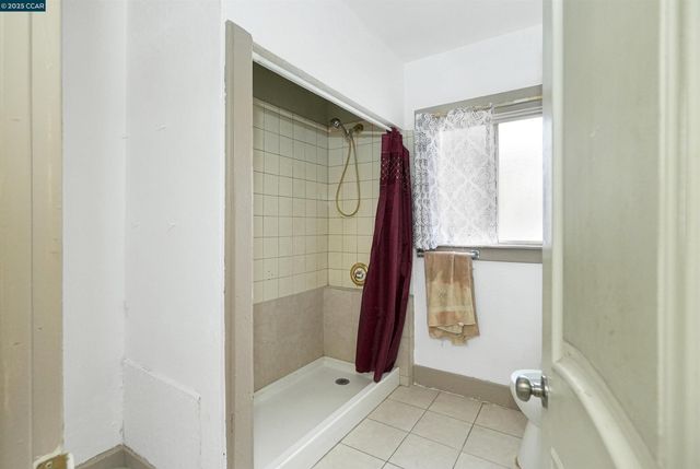 1433 87th Ave, Oakland, CA 94621