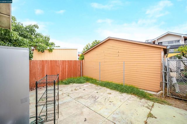 1433 87th Ave, Oakland, CA 94621
