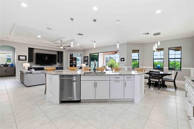 10706 IRONBRIDGE DRIVE, Venice, FL 34293