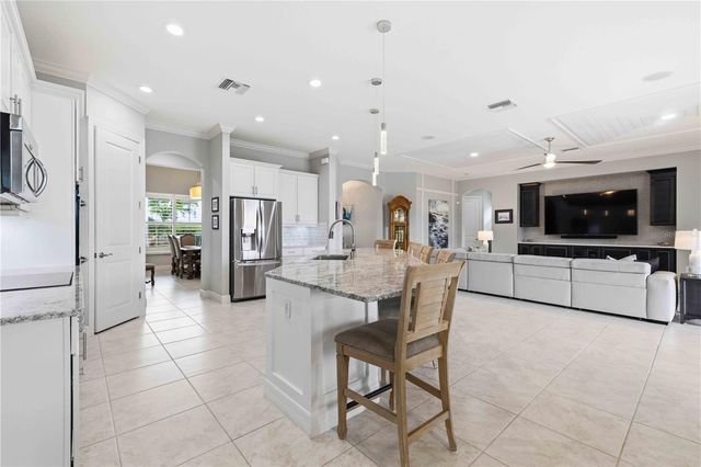 10706 IRONBRIDGE DRIVE, Venice, FL 34293