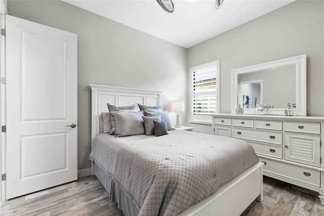 10706 IRONBRIDGE DRIVE, Venice, FL 34293