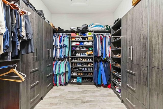 10706 IRONBRIDGE DRIVE, Venice, FL 34293