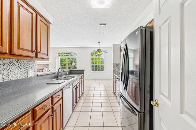 3291 CHIMNEY Drive, Middleburg, FL 32068