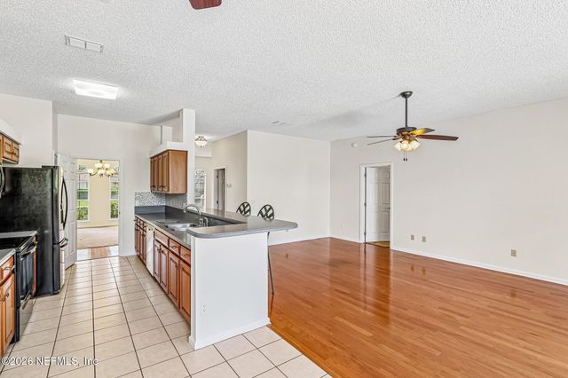 3291 CHIMNEY Drive, Middleburg, FL 32068