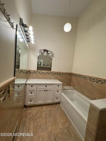 42 Weller Place, Holmdel, NJ 07733
