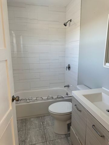 41 Oldfields Road 6, Boston, MA 02122