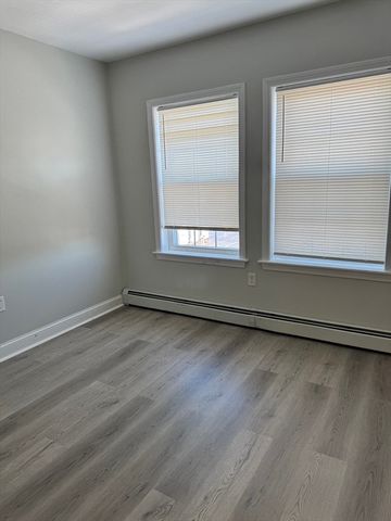 41 Oldfields Road 6, Boston, MA 02122