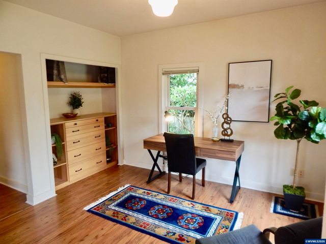 645 NW 13th St, Corvallis, OR 97330