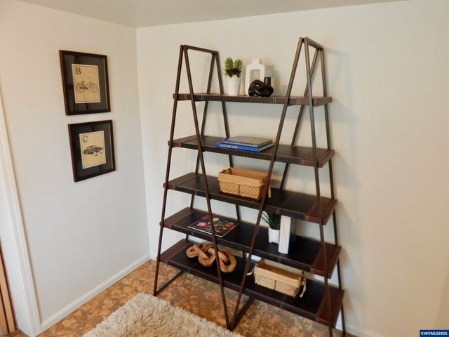 645 NW 13th St, Corvallis, OR 97330