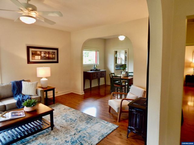 645 NW 13th St, Corvallis, OR 97330