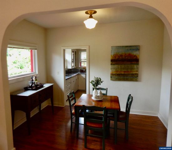 645 NW 13th St, Corvallis, OR 97330