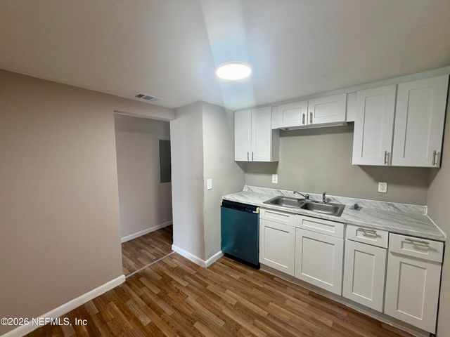 1980 W 3RD Street, Jacksonville, FL 32209
