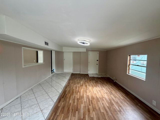 1980 W 3RD Street, Jacksonville, FL 32209