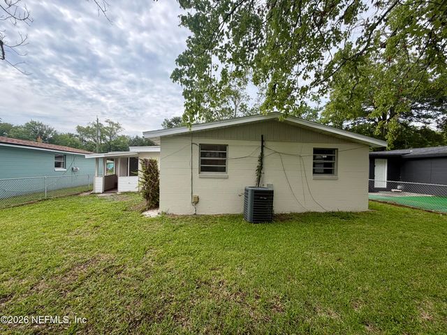 1980 W 3RD Street, Jacksonville, FL 32209
