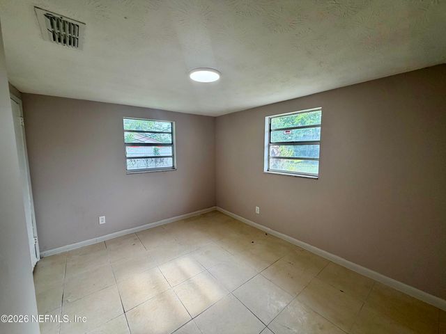 1980 W 3RD Street, Jacksonville, FL 32209