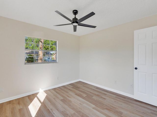 3215 Indiana Court, Fort Pierce, FL 34947