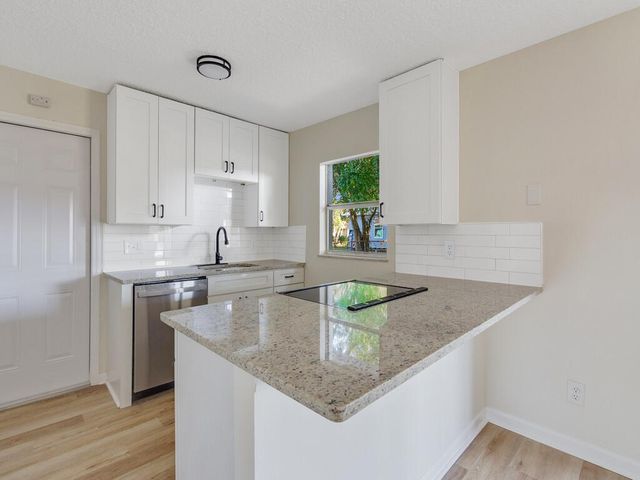 3215 Indiana Court, Fort Pierce, FL 34947