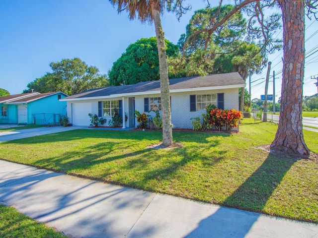 3215 Indiana Court, Fort Pierce, FL 34947