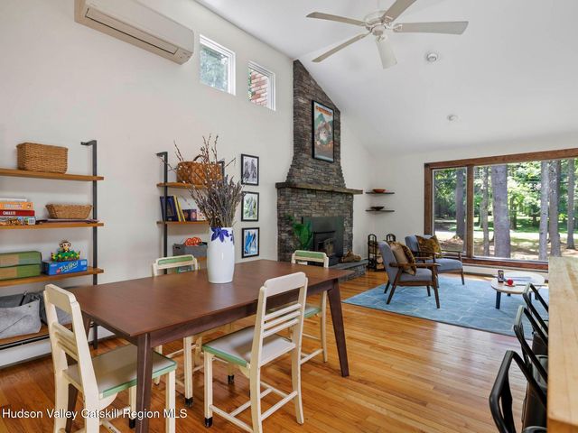 72 Van Dale Road, Woodstock, NY 12498